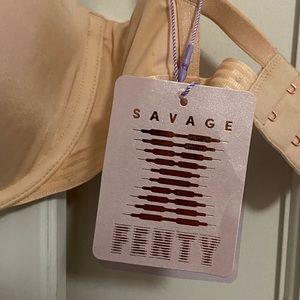 Savage FENTY never worn bra with elastic ribbon detail